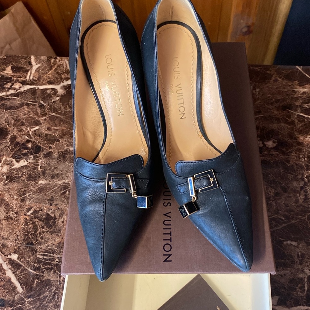 Louis Vuitton heels dice